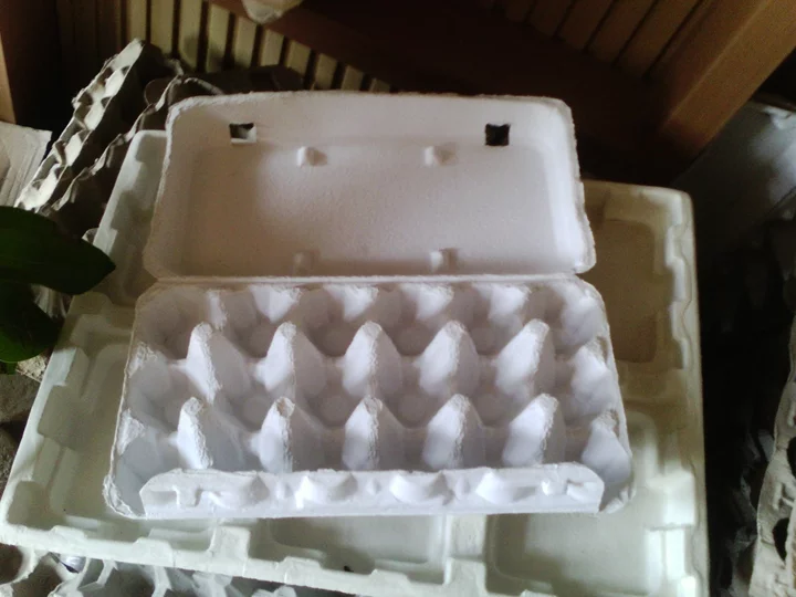 18 egg carton